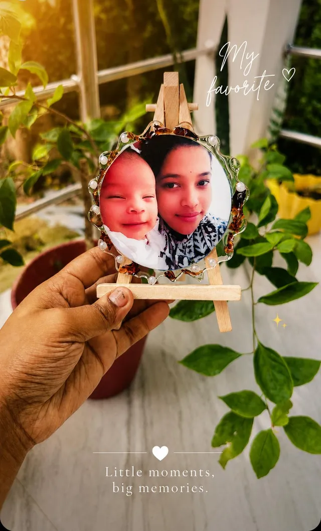 Mridusmita Parashar with one of her resin keepsakes